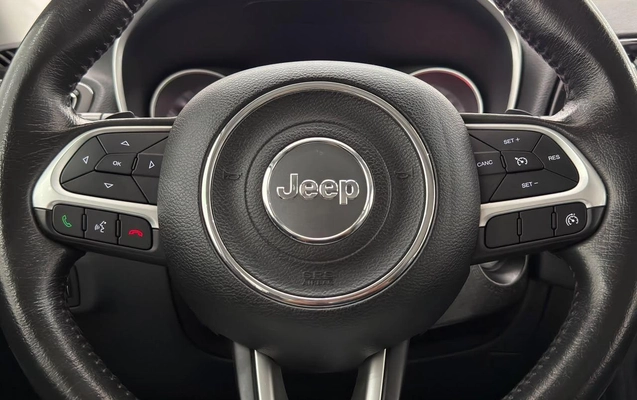 imagem-https://www.socarrao.com.br/sc-vehicle-images-prod/4318935/1791550971390-05312379748e462ba22ab6d20b46d9b0_1791550920891.jpg