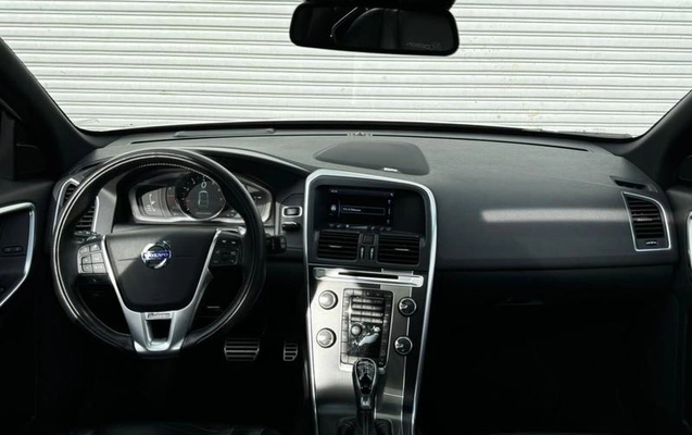 imagem-https://www.socarrao.com.br/sc-vehicle-images-prod/4318963/1791551327878-8557671_2_B_f7e6b54ebe.jpeg