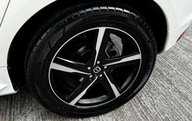 imagem-https://www.socarrao.com.br/sc-vehicle-images-prod/4318963/1791551327926-8557671_5_B_ba7adc7f22.jpeg