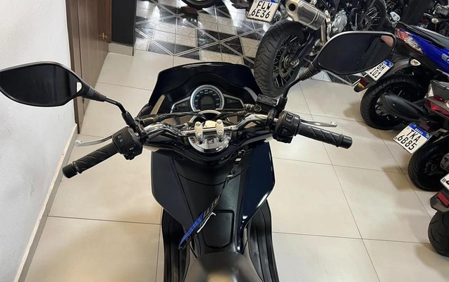 imagem-https://www.socarrao.com.br/sc-vehicle-images-prod/4319063/1791989887714-8558259_0_B_d983eada3f.jpeg