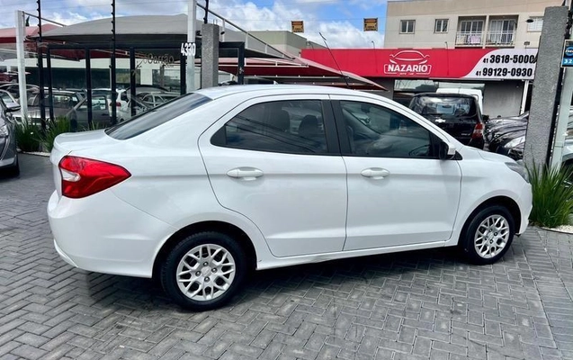 imagem-https://www.socarrao.com.br/sc-vehicle-images-prod/4319073/1791551709612-8547060_8_B_8ab6a01eaf.jpeg