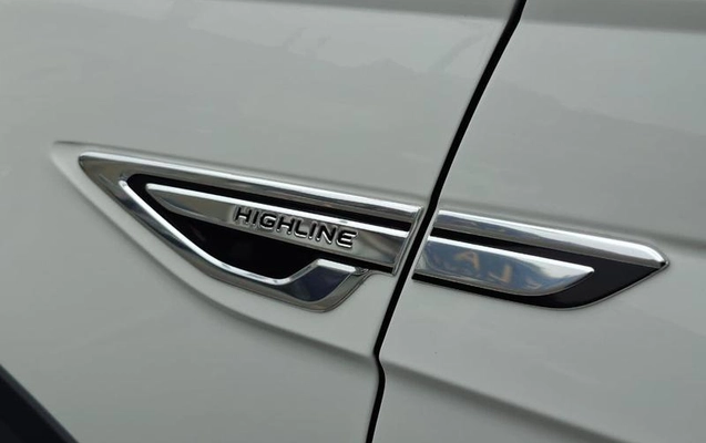 imagem-https://www.socarrao.com.br/sc-vehicle-images-prod/4319131/1792611171457-8178233_9_B_6daa8a7408.jpeg