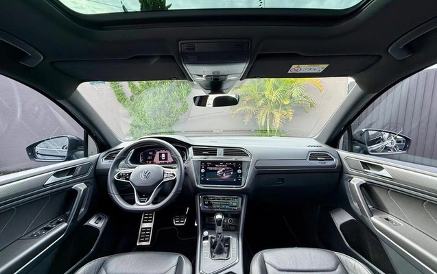 imagem-https://www.socarrao.com.br/sc-vehicle-images-prod/4319132/1791557160844-8557073_13_B_8e18505963.jpeg
