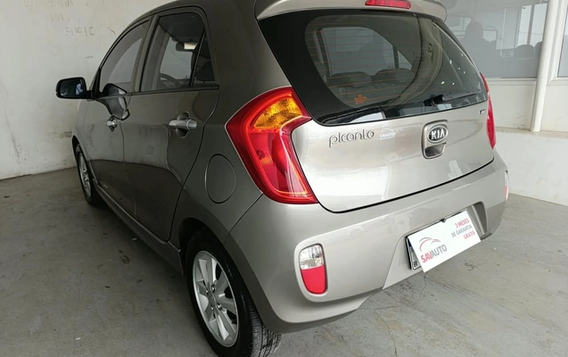 imagem-https://www.socarrao.com.br/sc-vehicle-images-prod/4319136/1791552238408-15ec3db13c574a25af7cdb2ee8fb5b99_1791552170838.jpg