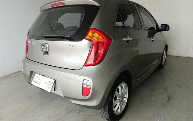 imagem-https://www.socarrao.com.br/sc-vehicle-images-prod/4319136/1791552238410-7deade6fd41449e7953279a5fd9bc650_1791552170849.jpg
