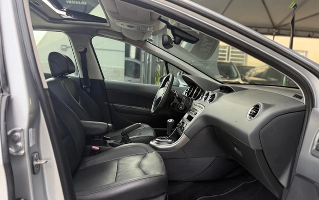 imagem-https://www.socarrao.com.br/sc-vehicle-images-prod/4319199/1791552606196-gb-641d9e1.jpg