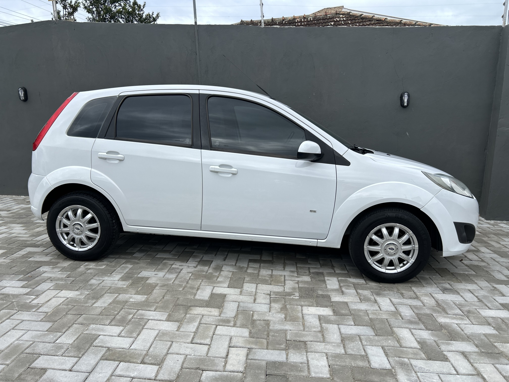 imagem-https://www.socarrao.com.br/sc-vehicle-images-prod/43192/1769988774740-6782964OR_1762867666_78_540.jpg