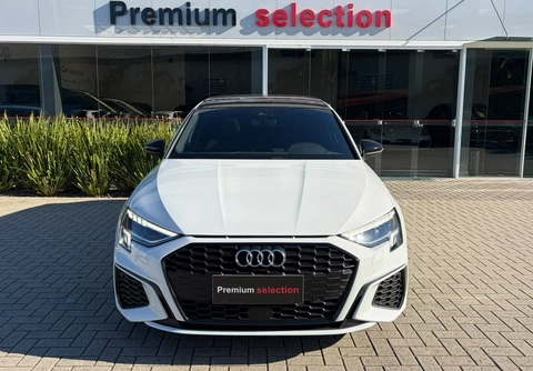 Audi A3 2023 Branco — foto 1 de 3