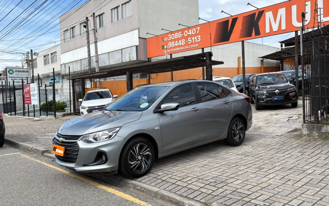 Chevrolet Onix 2024 Cinza — foto 1 de 3