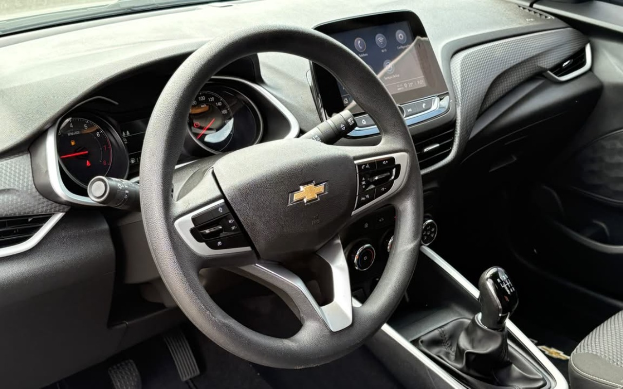 imagem-https://www.socarrao.com.br/sc-vehicle-images-prod/4319229/1791552710395-V2hhdHNBcHAgSW1hZ2UgMjAyNi0xMC0wOSBhdCAwOS4zOC4zOCAoMykuanBlZw.jpeg