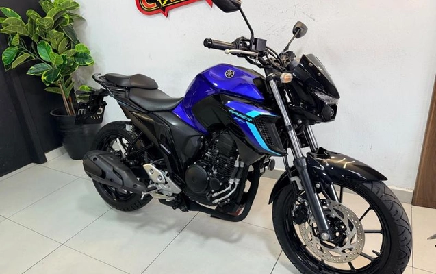 imagem-https://www.socarrao.com.br/sc-vehicle-images-prod/4319237/1792504101843-8558413_1_B_5a025f58ef.jpeg
