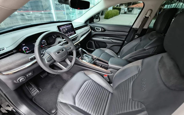 imagem-https://www.socarrao.com.br/sc-vehicle-images-prod/4319332/1791553416352-8ae30316fe8349dc92952481d110f94f_1782848407372.jpg