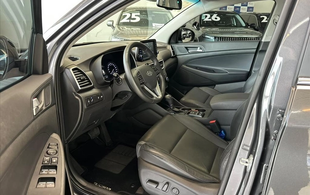 imagem-https://www.socarrao.com.br/sc-vehicle-images-prod/4319359/1792511519539-37745671-0647-4510-af31-f4e8042a28ed20261009103831.jpeg