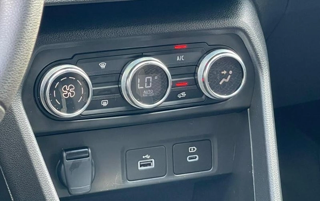 imagem-https://www.socarrao.com.br/sc-vehicle-images-prod/4319363/1791553654908-8501435_8_B_7acf18c788.jpeg
