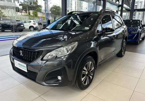 Peugeot 2008 2022 Cinza — foto 1 de 3