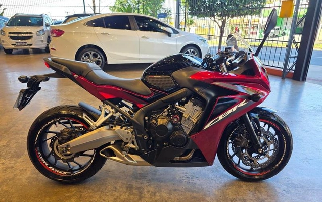 imagem-https://www.socarrao.com.br/sc-vehicle-images-prod/4319404/1792526361346-8557906_10_B_10aa18076b.jpeg