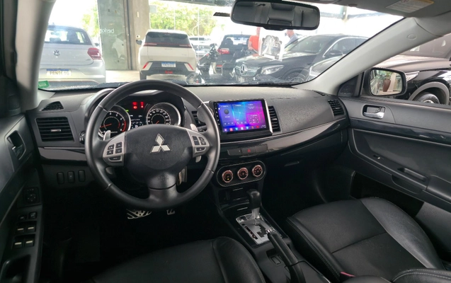 imagem-https://www.socarrao.com.br/sc-vehicle-images-prod/4319457/1792516528037-da828d010e814438961feaa429b7fabc_1791902454187.jpg