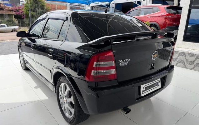 imagem-https://www.socarrao.com.br/sc-vehicle-images-prod/4319501/1791554426914-8263454_3_B_b83c67f97c.jpeg
