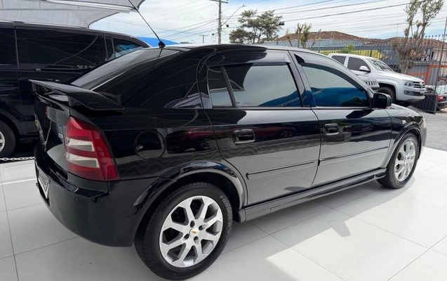 imagem-https://www.socarrao.com.br/sc-vehicle-images-prod/4319501/1791554426918-8263454_5_B_3b93c8eff4.jpeg