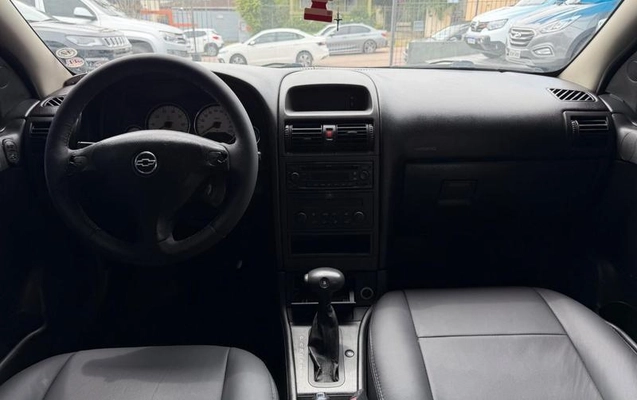 imagem-https://www.socarrao.com.br/sc-vehicle-images-prod/4319501/1791554426922-8263454_8_B_cc6027622e.jpeg