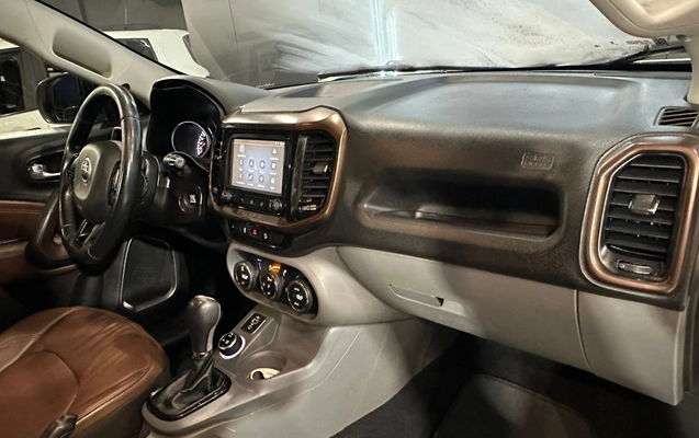 imagem-https://www.socarrao.com.br/sc-vehicle-images-prod/4319510/1791554477838-003_e454ccd7ff01ca41e2bb38106647a8aa.jpg