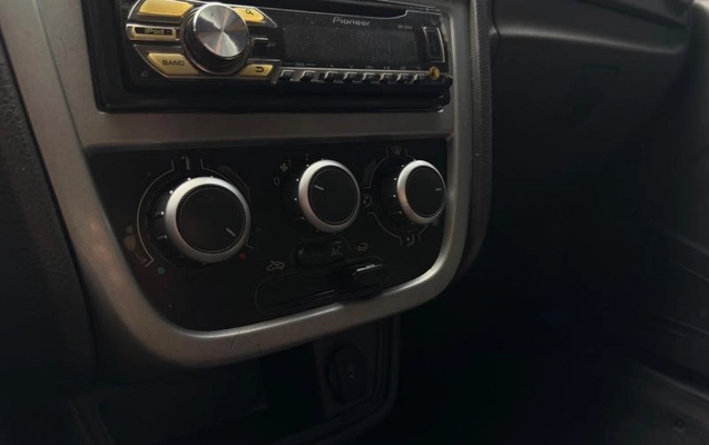imagem-https://www.socarrao.com.br/sc-vehicle-images-prod/4319521/1791554499892-8152435_7_B_e0ea394f00.jpeg