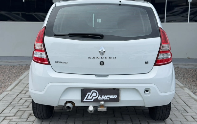 imagem-https://www.socarrao.com.br/sc-vehicle-images-prod/4319527/1791554531252-003_e92a1e32c23dc10a8a91d353672874a6.jpg