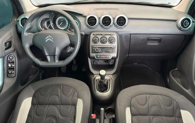 imagem-https://www.socarrao.com.br/sc-vehicle-images-prod/4319537/1791554594344-8534682_8_B_8f2cb81340.jpeg