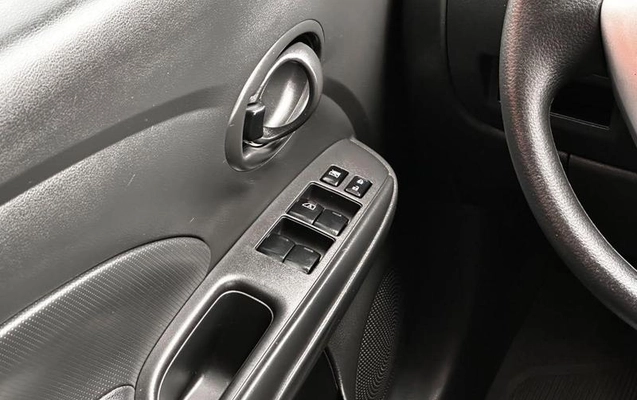 imagem-https://www.socarrao.com.br/sc-vehicle-images-prod/4319539/1792000377052-8551031_10_B_c38e933815.jpeg