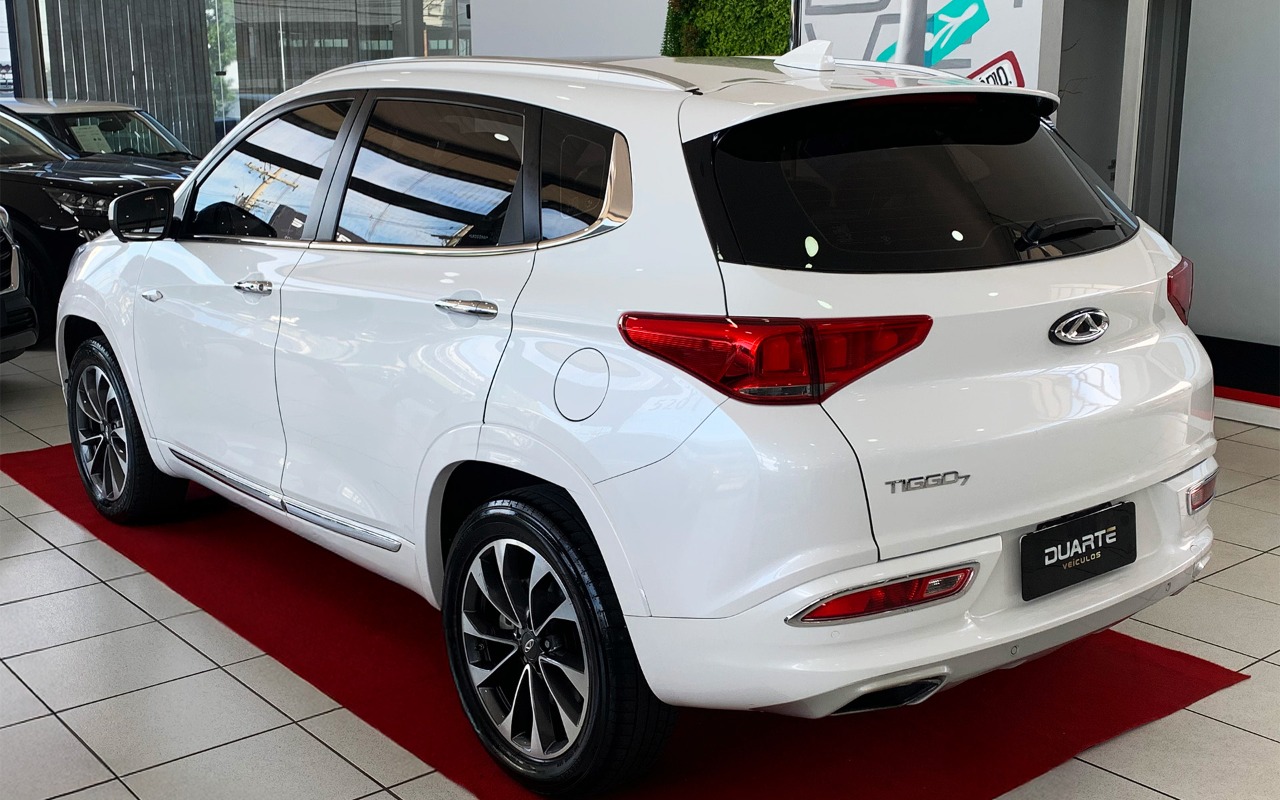 imagem-https://www.socarrao.com.br/sc-vehicle-images-prod/4319559/1791554755332-MDA1LmpwZw.jpg