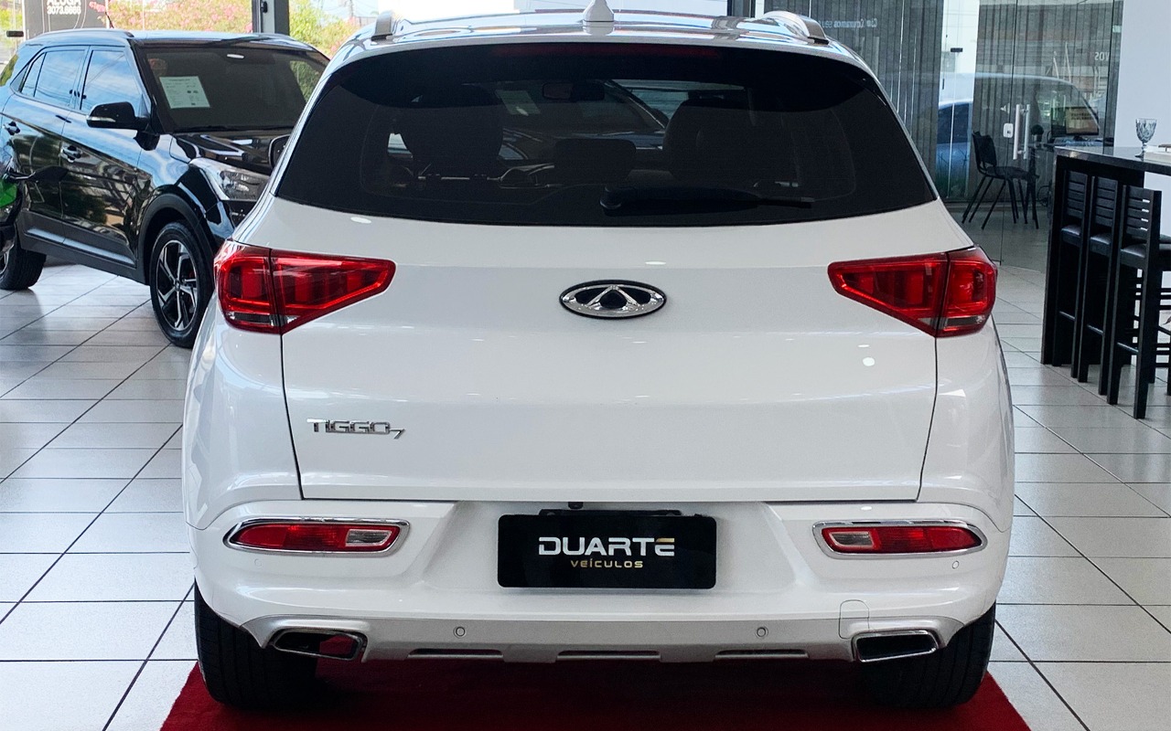imagem-https://www.socarrao.com.br/sc-vehicle-images-prod/4319559/1791554755485-MDA2LmpwZw.jpg