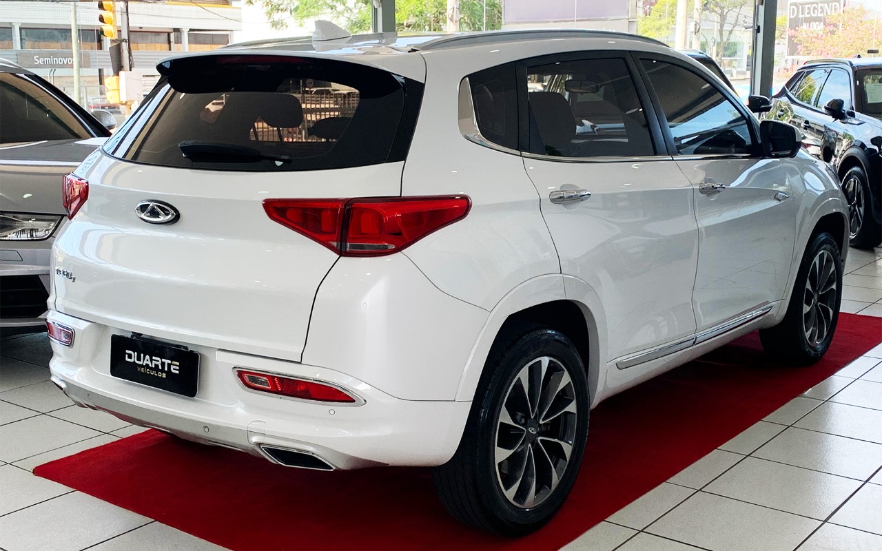 imagem-https://www.socarrao.com.br/sc-vehicle-images-prod/4319559/1791554755687-MDA4LmpwZw.jpg