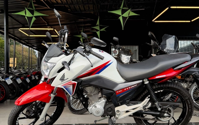 imagem-https://www.socarrao.com.br/sc-vehicle-images-prod/4319562/1791554769376-ODQxMDY0MDc3XzE4MTI3NDk1NjM2ODQyMjQ4XzgzNzY0NjY0NDEyMDU1MTg0NDJfbi5qcGc.jpg