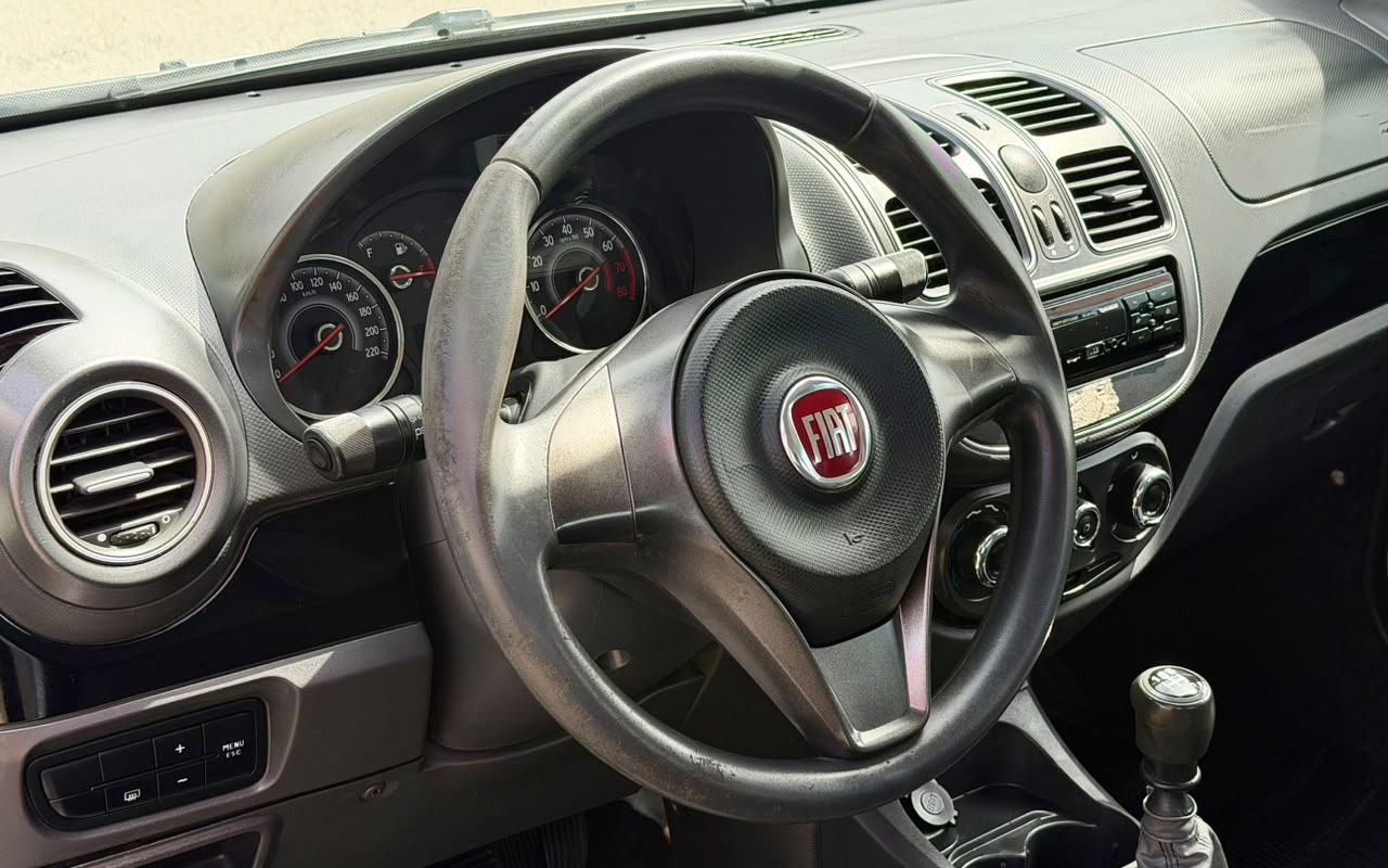 imagem-https://www.socarrao.com.br/sc-vehicle-images-prod/4319568/1791554883402-V2hhdHNBcHAgSW1hZ2UgMjAyNi0xMC0wOSBhdCAxMC41MS41MCAoMykuanBlZw.jpeg