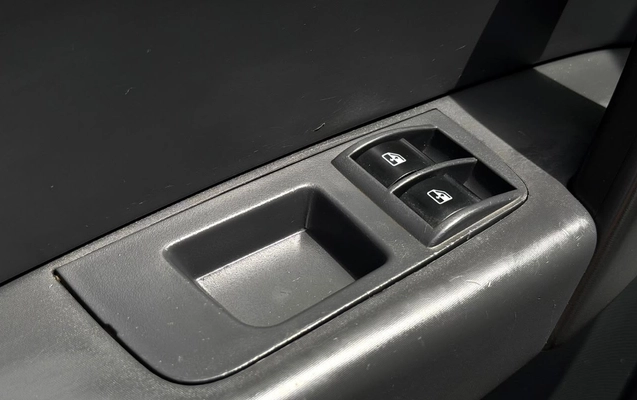 imagem-https://www.socarrao.com.br/sc-vehicle-images-prod/4319568/1791554883975-V2hhdHNBcHAgSW1hZ2UgMjAyNi0xMC0wOSBhdCAxMC41MS41MiAoMSkuanBlZw.jpeg