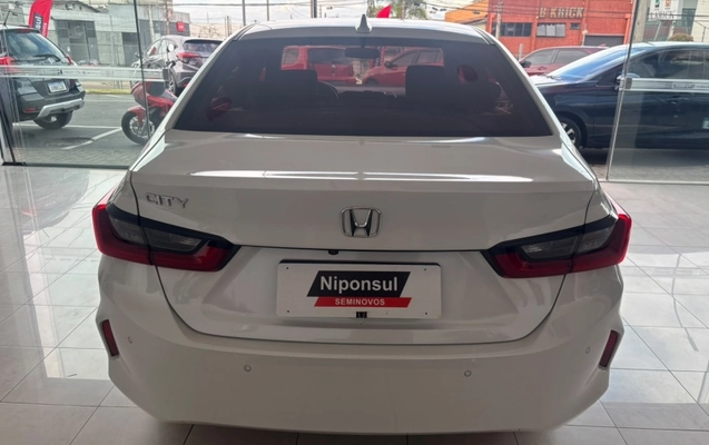 imagem-https://www.socarrao.com.br/sc-vehicle-images-prod/4319580/1791555068682-ZpSj7EFOPAhj5r84CVNC9bEvlMowYHhg.jpg