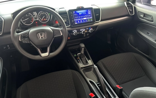 imagem-https://www.socarrao.com.br/sc-vehicle-images-prod/4319580/1791555068698-J7fvjjjwEzvrGFy330b6g2e52U7Ss9l4.jpg