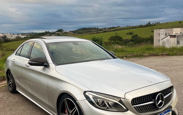imagem-https://www.socarrao.com.br/sc-vehicle-images-prod/4319584/1791555159977-ZjZmYjBjZGEtYTBjYy00ZTRhLWE2Y2ItNzIyYjFiMmQ3NDI3LmpwZWc.jpeg