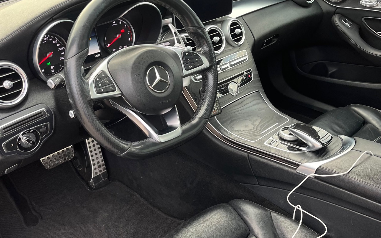 imagem-https://www.socarrao.com.br/sc-vehicle-images-prod/4319584/1791555160676-NTRhZTI0ZDYtMWYxNS00YzBmLWFiY2ItMmZkZmE3MTkwYzZhLmpwZWc.jpeg