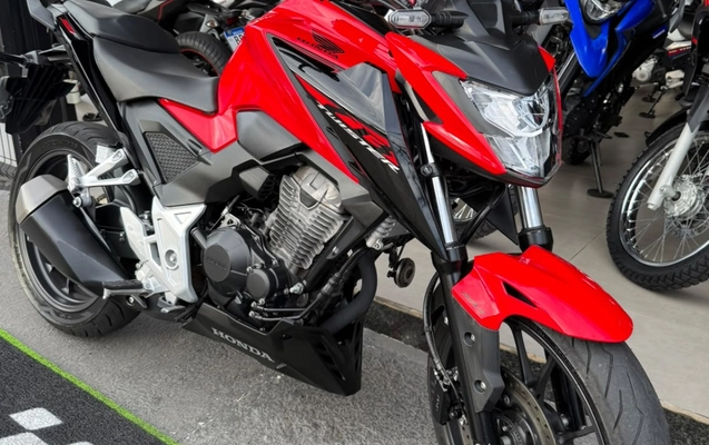 imagem-https://www.socarrao.com.br/sc-vehicle-images-prod/4319599/1791555137224-V2hhdHNBcHAgSW1hZ2UgMjAyNi0xMC0wOCBhdCAxMS4zMi4xMiAoMikuanBlZw.jpeg