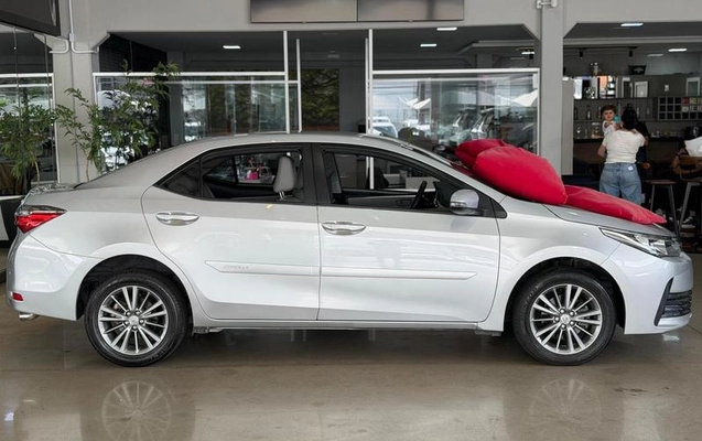 imagem-https://www.socarrao.com.br/sc-vehicle-images-prod/4319626/1791555232489-8558403_0_B_527a1d6a71.jpeg