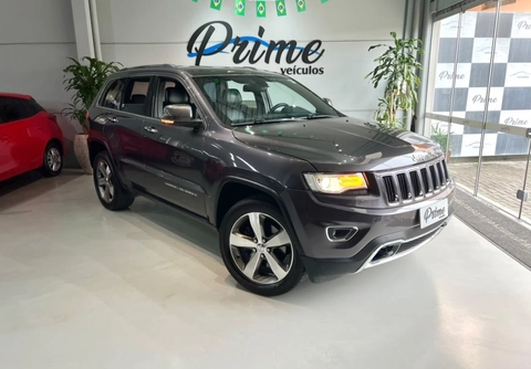 Jeep Grand Cherokee 2015 Cinza — foto 1 de 3