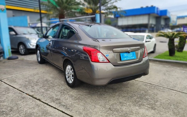 imagem-https://www.socarrao.com.br/sc-vehicle-images-prod/4319683/1791555691064-gb-521ee48.jpeg