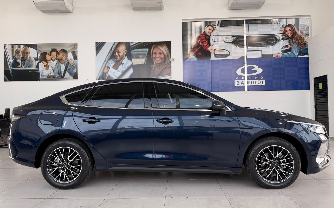 imagem-https://www.socarrao.com.br/sc-vehicle-images-prod/4319687/1791556157219-OWVjMWRmNTItZDJlZi00MWQ4LWJmMTAtOWZlYWRlNmM1ZjRlLmpwZWc.jpeg