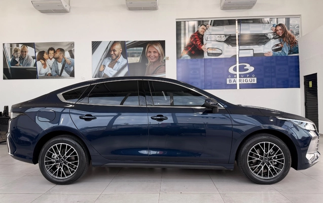 imagem-https://www.socarrao.com.br/sc-vehicle-images-prod/4319687/1791556157219-OWVjMWRmNTItZDJlZi00MWQ4LWJmMTAtOWZlYWRlNmM1ZjRlLmpwZWc.jpeg