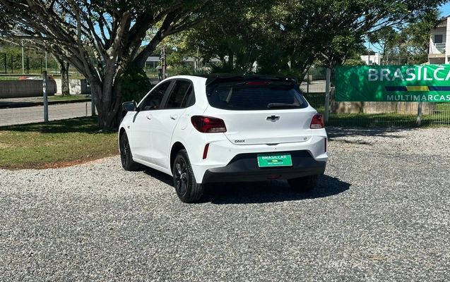 imagem-https://www.socarrao.com.br/sc-vehicle-images-prod/4319688/1791555687913-003_bad5b686629f96e7f9655f0754f0a0b2.jpg