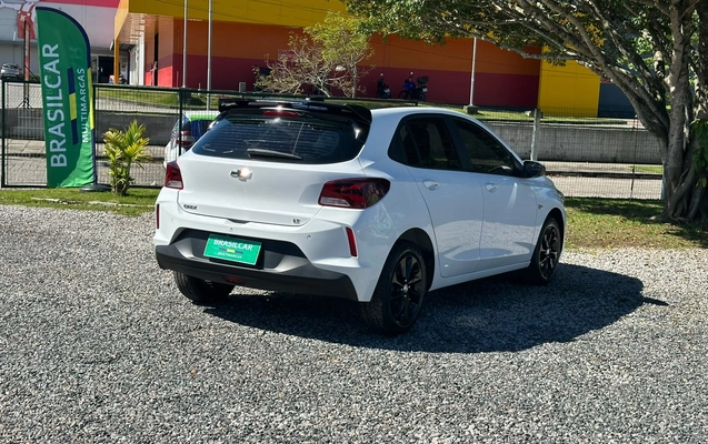 imagem-https://www.socarrao.com.br/sc-vehicle-images-prod/4319688/1791555687916-003_a8b1fd9806eebc38d017c3359a1f45ef.jpg