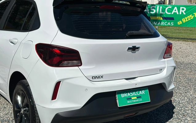 imagem-https://www.socarrao.com.br/sc-vehicle-images-prod/4319688/1791555687927-003_324c50d718535bed745ea5d464c4638d.jpg