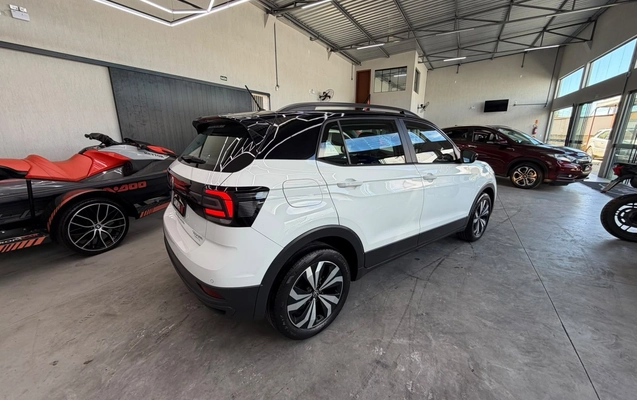 imagem-https://www.socarrao.com.br/sc-vehicle-images-prod/4319705/1791555777104-5c92e64f18724df590f9bc1f88558da0_1791555397565.jpg