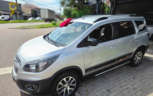 imagem-https://www.socarrao.com.br/sc-vehicle-images-prod/4319792/1791556483302-MjAyNjEwMDlfMDk0NzI5LmpwZw.jpg